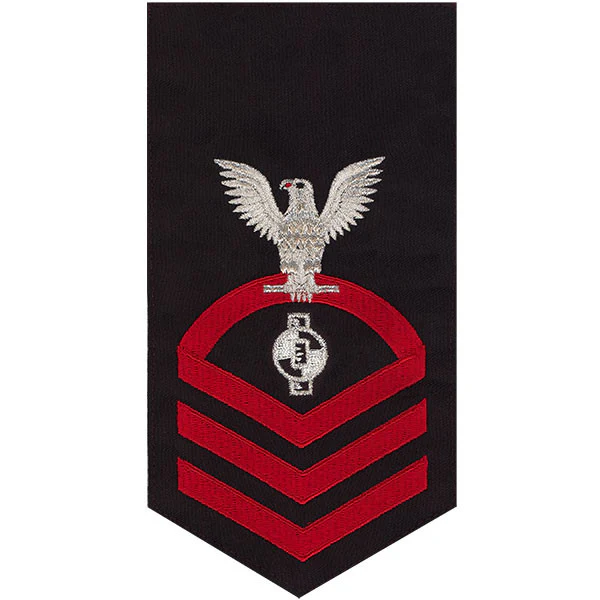 Navy E7 MALE Rating Badge: Engineering Aide - seaworthy red on blue