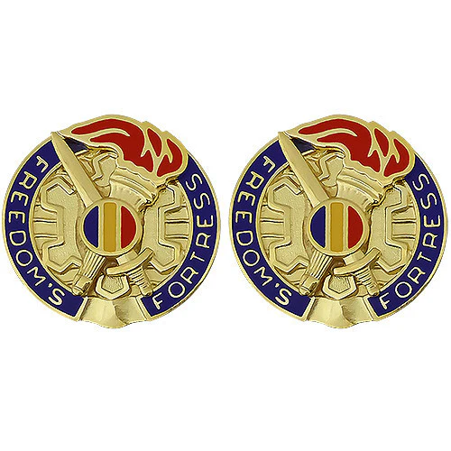 Army Crest: Training and Doctrine Command: TRADOC - Freedoms Fortress
