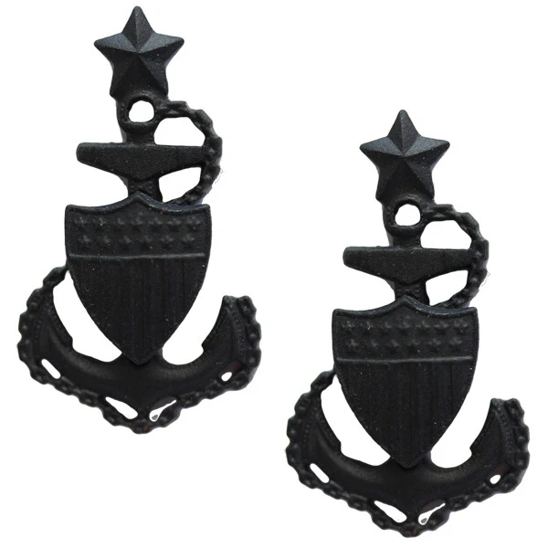 Coast Guard Collar Device: E8 CPO: Senior - black metal