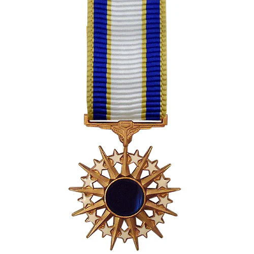 Miniature Medal: Air Force Distinguished Service