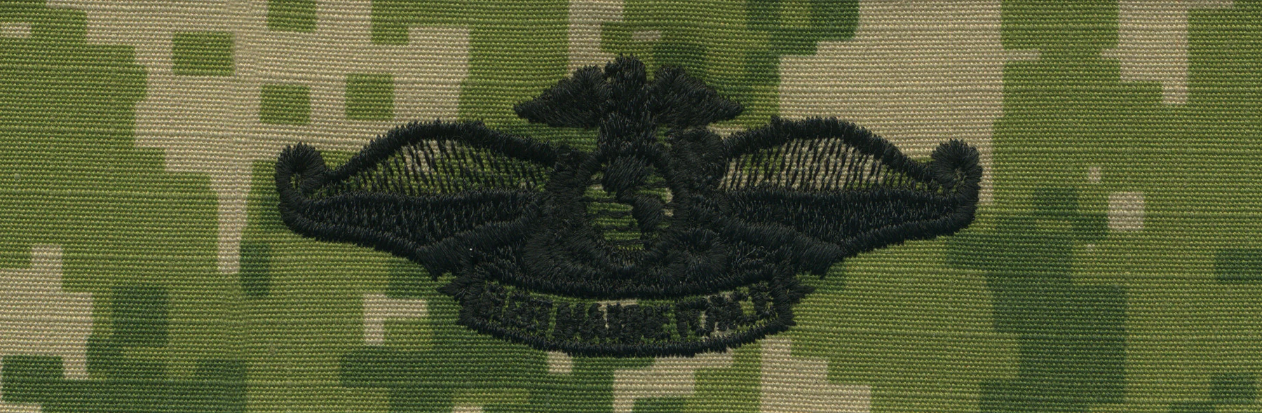 Navy Embroidered Badge: Fleet Marine Force - Woodland Digital